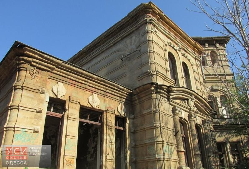 Саакашвили призывает одесситов вместе защитить старинный особняк в Аркадии (видео) «фото»