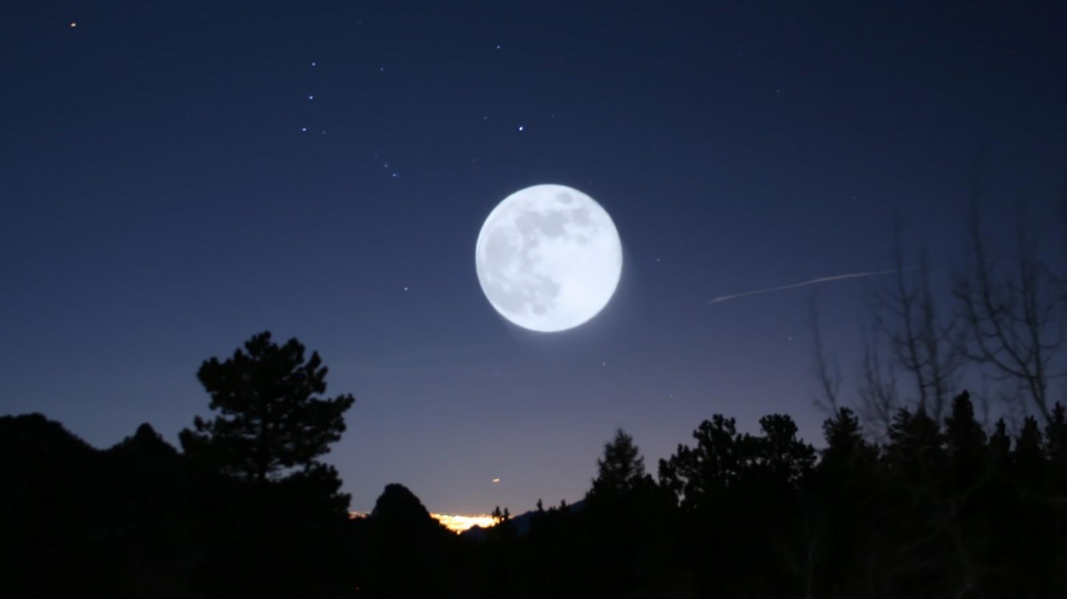 Завтра одесситы увидят самую большую Луну с 1948 года (видео) «фото»