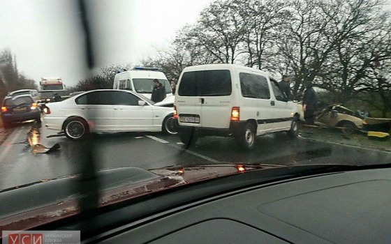 Смертельное ДТП на трассе Одесса-Николаев: погибли трое человек (фото) «фото»