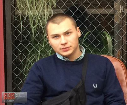 В центре Одессы неизвестные ножом пробили парню сердце и легкое «фото»