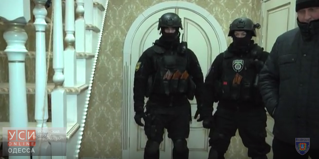 Полицейский спецназ “КОРД” со штурмом накрыл наркопритоны Измаила (видео) «фото»