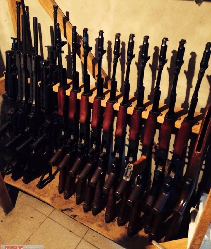 В частном доме Одесской области обнаружили арсенал оружия (фото) «фото»