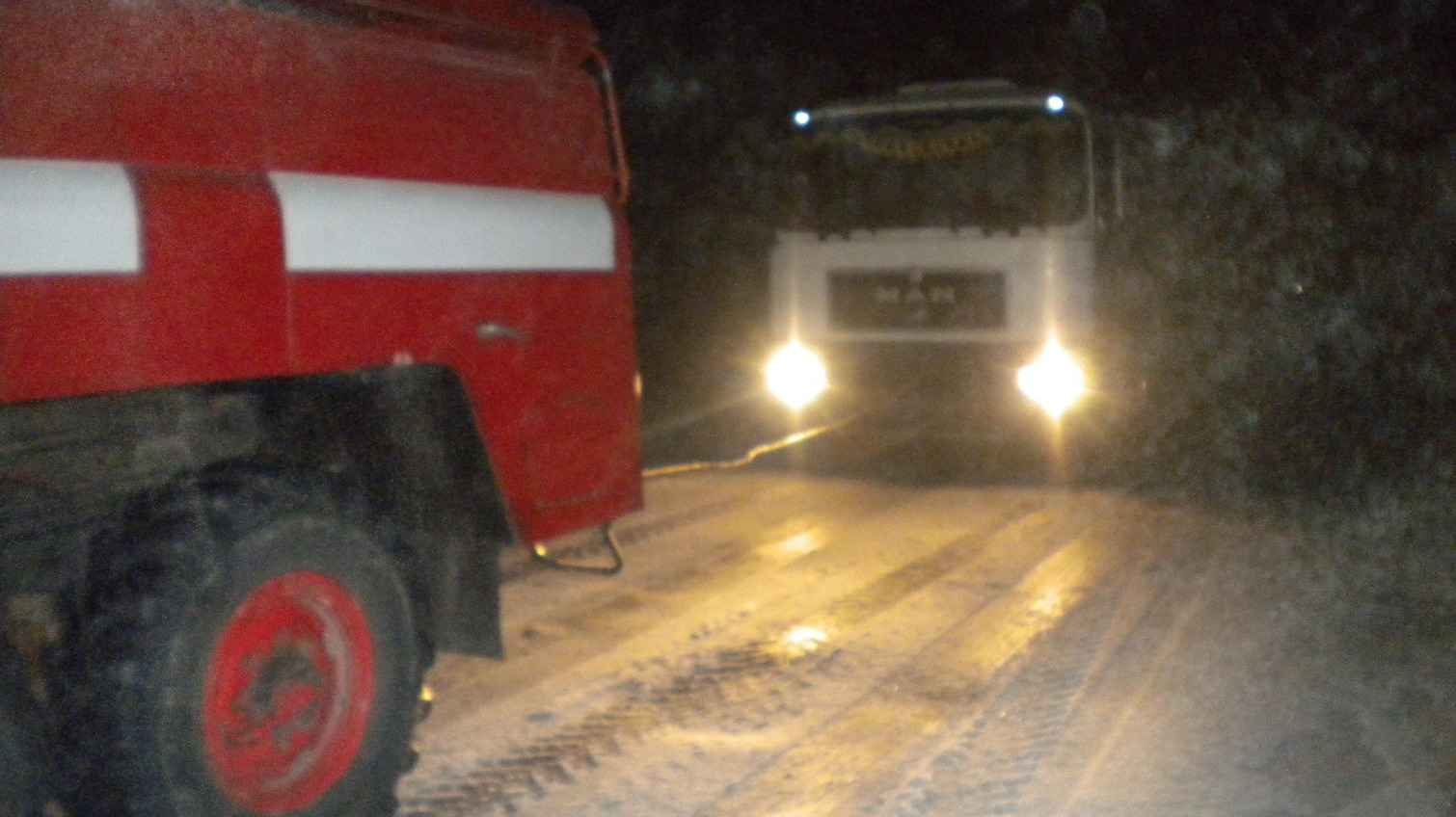 На дорогах Одесской области десяток фур и автомобилей пострадали из-за гололеда (фото) «фото»