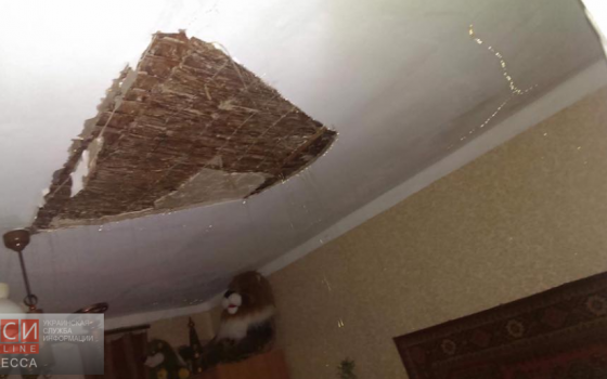Жители дома на Мариинской шесть дней сидели без отопления и с подтекающими потолками (фото) «фото»