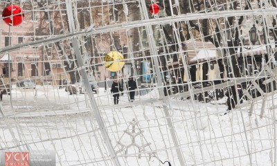 Центр Одессы во второй день метели: фоторепортаж usionline.com Центр Одессы во второй день метели: фоторепортаж «фото»