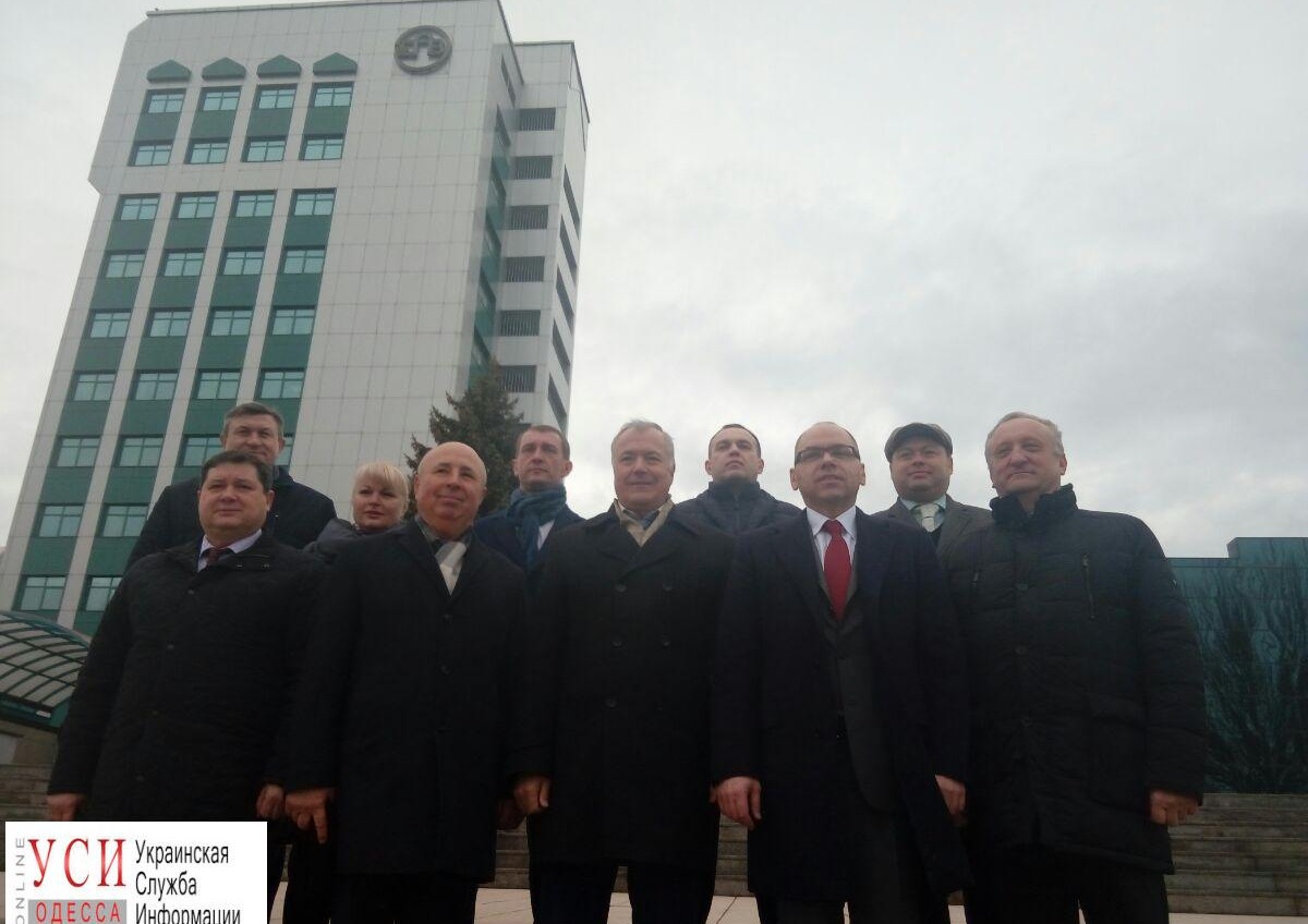 Одесский припортовый завод может возобновить работу, – губернатор (фото) «фото»