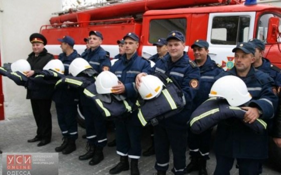 Спасатели добираются часами до места пожара в семи районах Одесской области usionline.com Спасатели добираются часами до места пожара в семи районах Одесской области «фото»