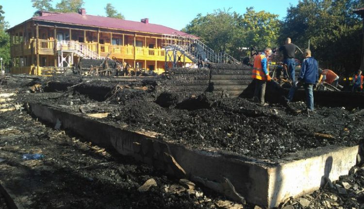 В Одессе ночью сгорел детский лагерь "Виктория"