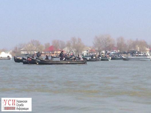 Рыбаки из Вилково, которые накануне перекрывали Дунай, добились разрешения на вылов рыбы «фото»