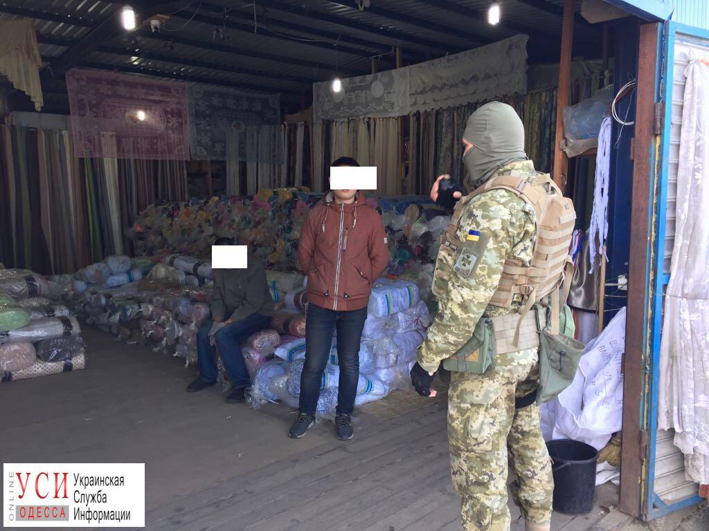 В Одессе выявили 11 нелегальных мигрантов из Китая (фото) «фото»