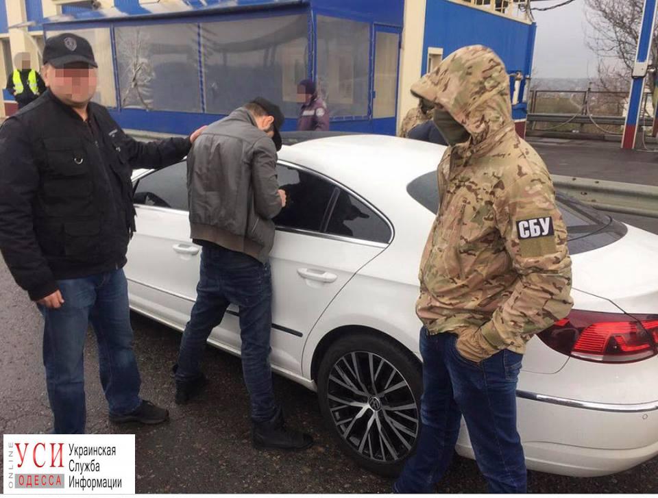Сотни тысяч долларов: в Одессе действовал транснациональный канал контрабанды стероидов «фото»