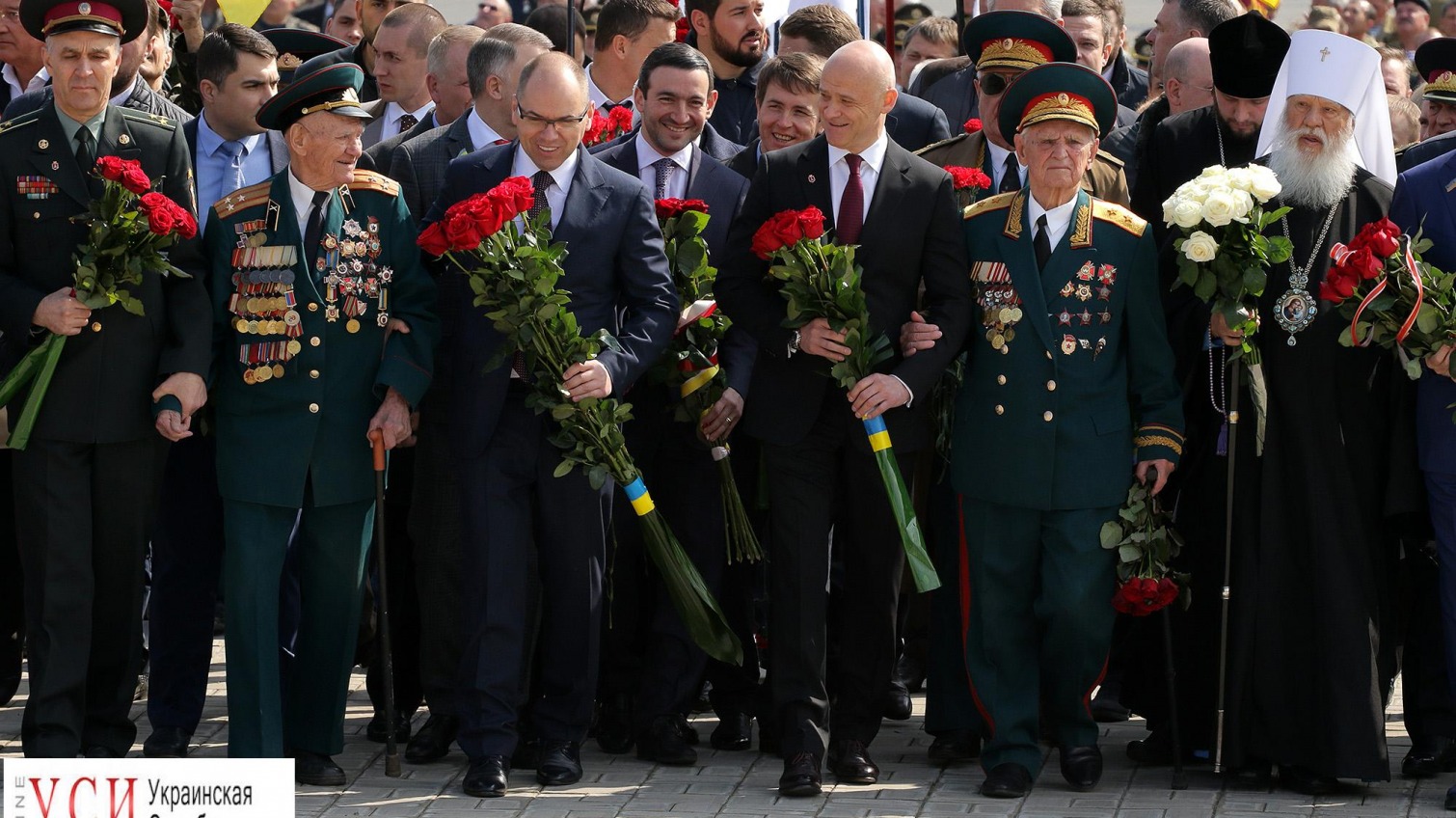 Одесситы возложили цветы в честь Дня освобождения города (фоторепортаж) «фото»