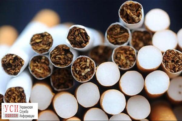 Контрабанда по почте: в посылке нашли сигареты без акциза на 300 тысяч гривен «фото»