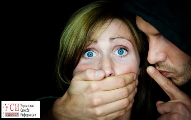 В Одессе разыскивают свидетелей группового изнасилования на остановке ОБНОВЛЕНО «фото»