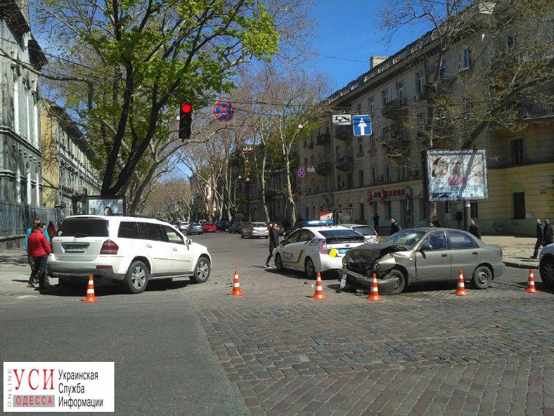 ДТП на Пушкинской: улица “застыла” в пробке «фото»