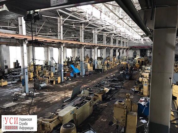 Одесситы распилили львовский автобусный завод: украденное продавали по всей стране (фото) «фото»