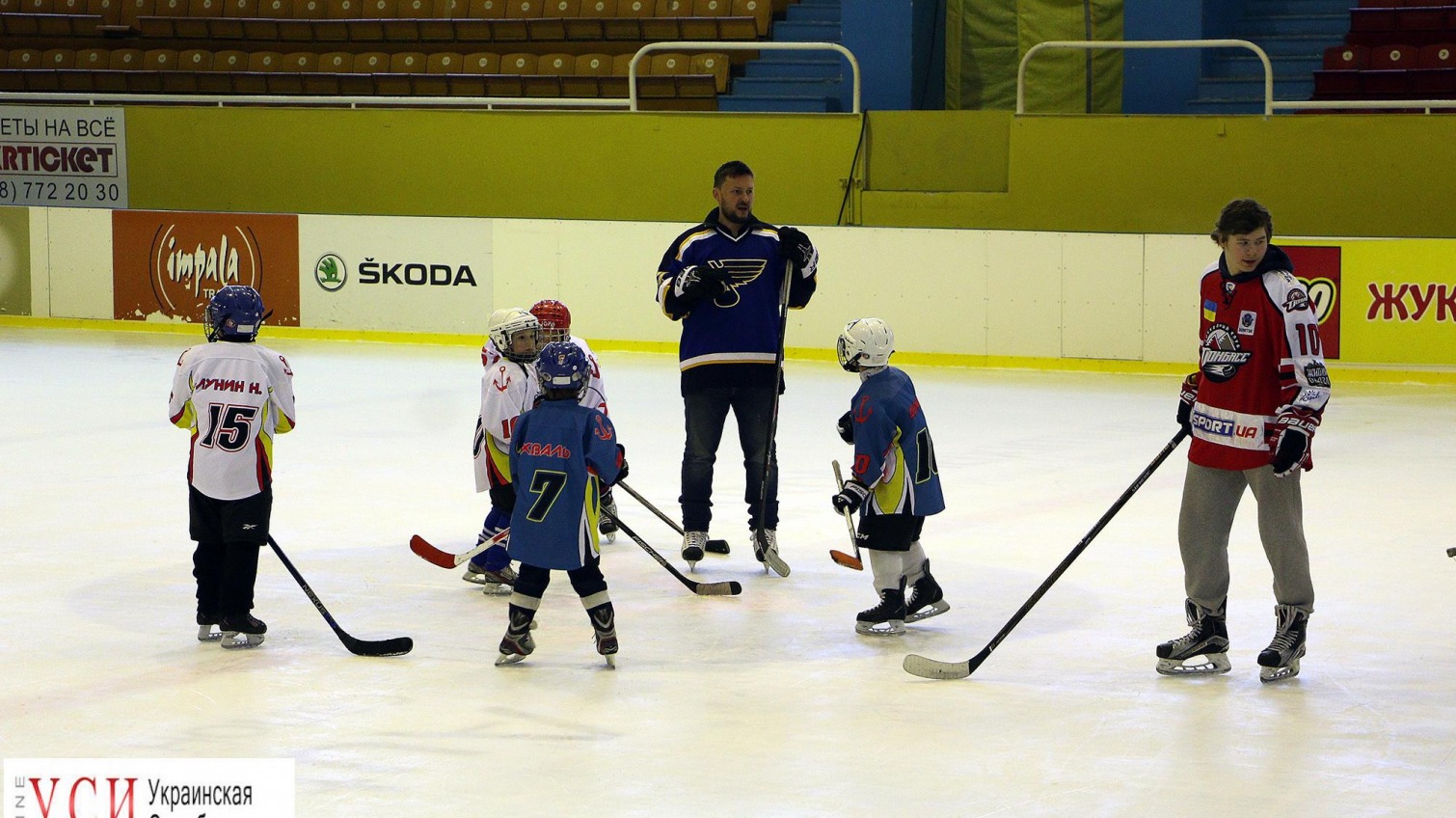 Звезда НХЛ тренирует юных одесских хоккеистов (фото) «фото»
