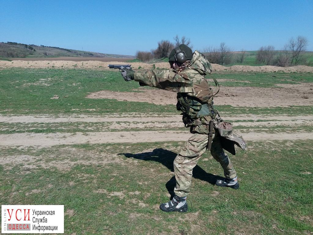 Полицейский спецназ вместе с пограничниками учится снайперской стрельбе в Одесской области (фото, видео) «фото»