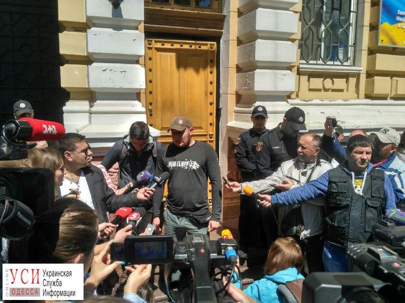 Активисты пикетировали управление полиции: требуют отставки руководства (фото) «фото»