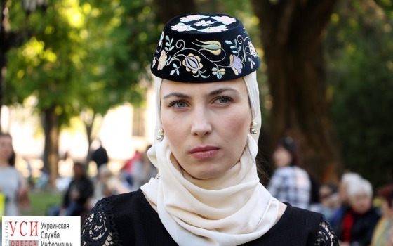 Крымские татары в Одессе почтили память о депортации с родины в 1944 году (аэросъемка) «фото»