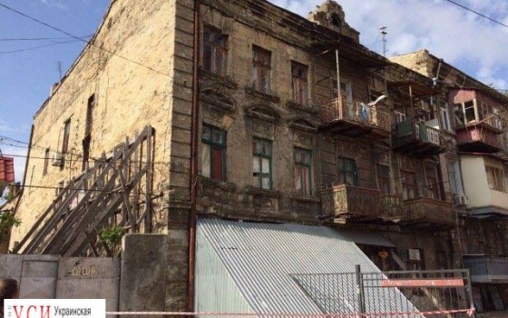 Обрушившийся к Книжном переулок дом обещают отремонтировать «фото»
