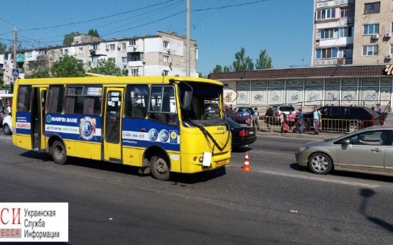 Авария в Лузановке: пострадали два пассажира маршрутки (фото) «фото»