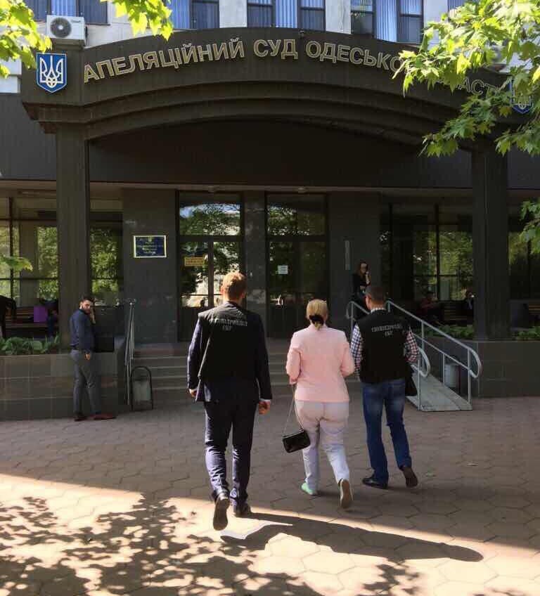 Бывшую одесскую судью задержали на взятке «фото»