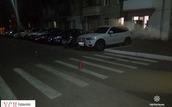 В Одессе мопед сбил женщину на переходе (фото) «фото»