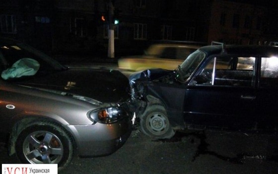 Женщина и ребенок пострадали в ночном ДТП в Одессе (фото) «фото»
