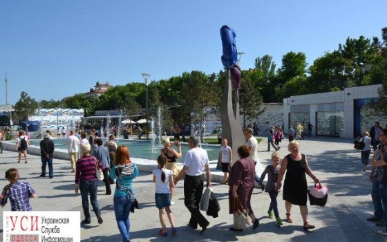 Прибрежный хаос: чиновники не могут принять новые правила аренды для киосков у моря «фото»