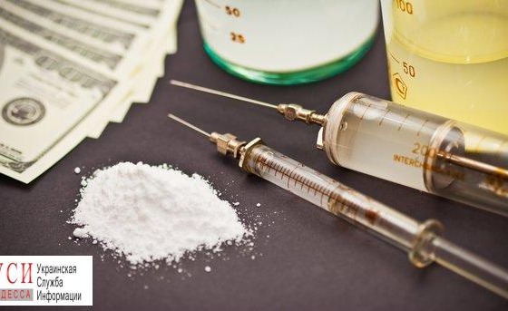 Двух одесских наркоторговцев заключили в СИЗО «фото»