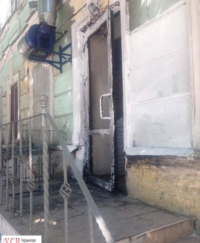 На Молдаванке подожгли кафе с посетителями: злоумышленник задержан (фото) «фото»