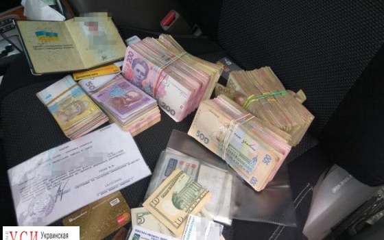 СБУ накрыла одесский конвертцентр при перевозке четверти миллиона «фото»