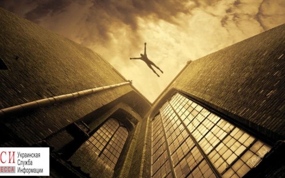 Мальчик упал с 7 этажа на поселке Котовского: подробности «фото»