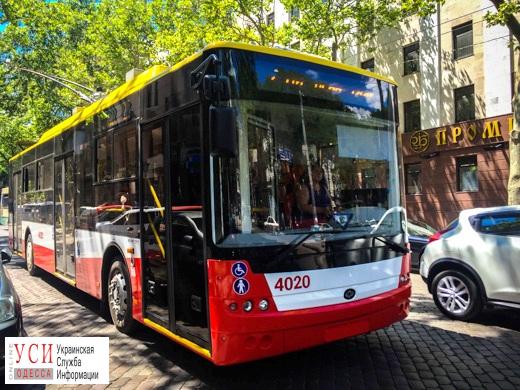 В Одессе новые троллейбусы смогут объезжать пробки «фото»