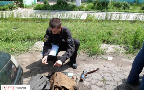В Одесской области задержали ревнивца, который целился из обреза в свою бывшую сожительницу (фото) «фото»