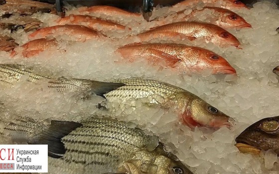 Смерть от ботулизма: в Одессе мужчина отравился рыбой «фото»