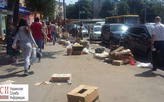 Полиция: погром на площади Деревянко — дело рук чиновников «фото»