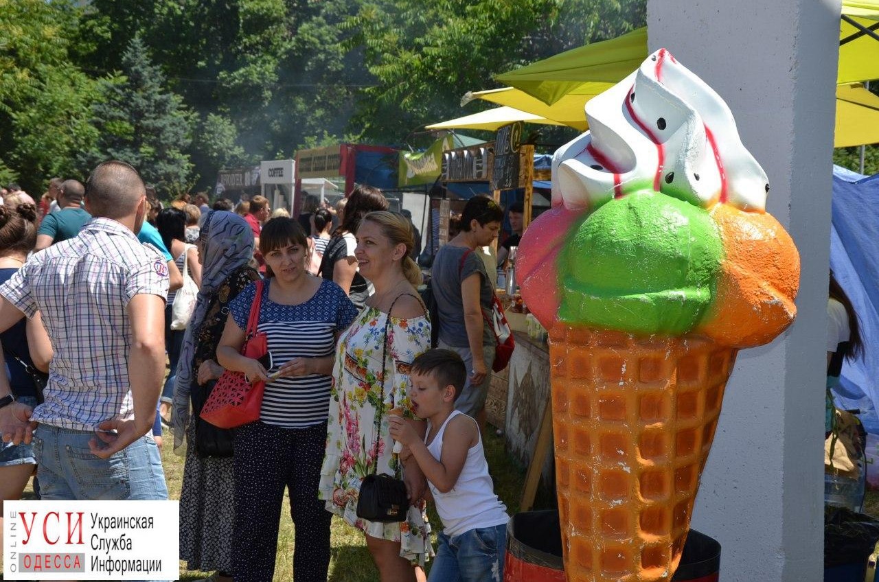 В парке Победы устроили народные гуляния в честь Всемирного дня мороженого (фоторепортаж) «фото»