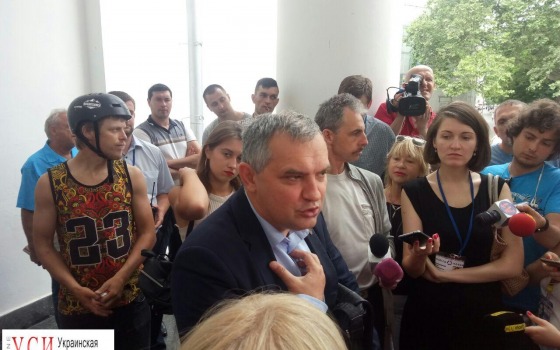 После столкновений у горсовета полиция открыла уголовное производство usionline.com После столкновений у горсовета полиция открыла уголовное производство «фото»