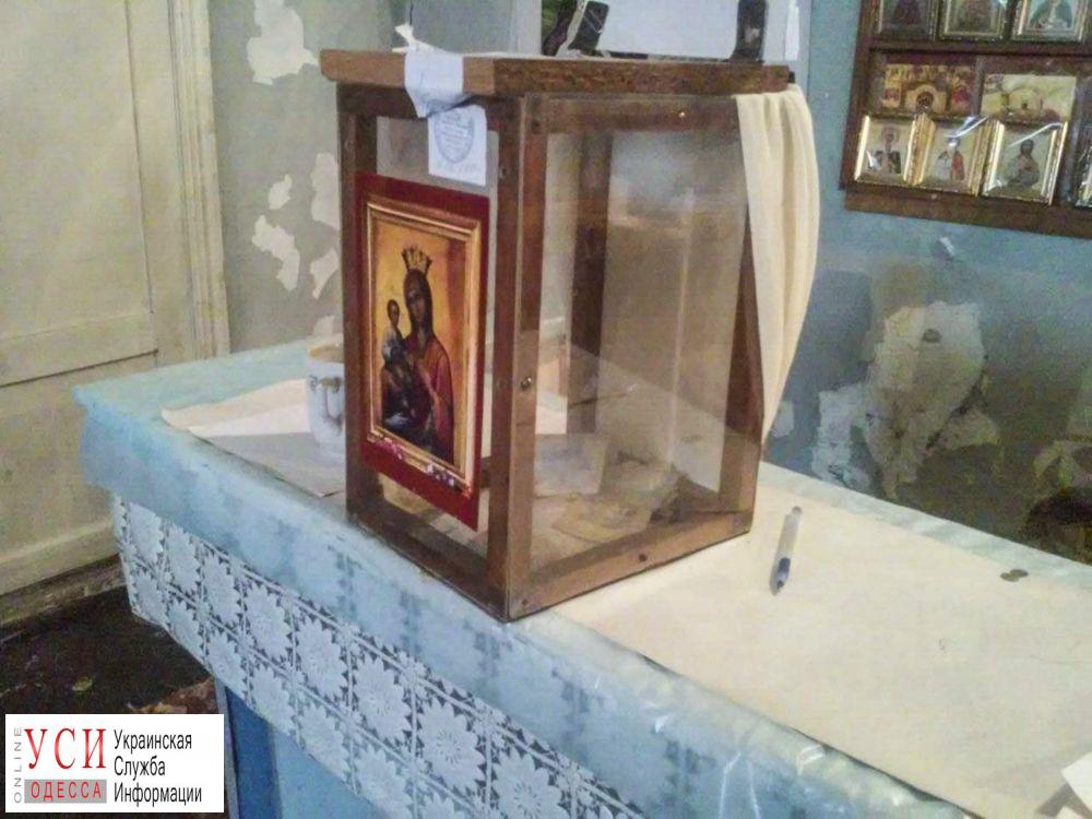 В храме Одесской области вскрыли сейф с пожертвованиями (фото) «фото»