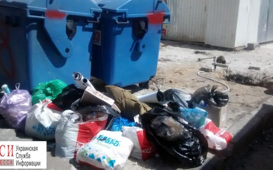 Мусорный коллапс: центр Одессы утопает в отходах (фото) «фото»