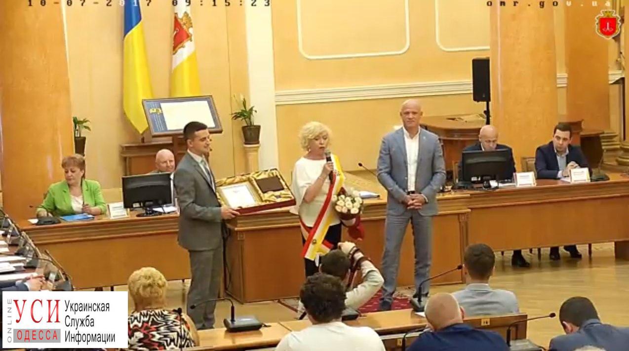 Труханов наградил бывшую коллегу по фракции и гандболистов Гриневецкого «фото»