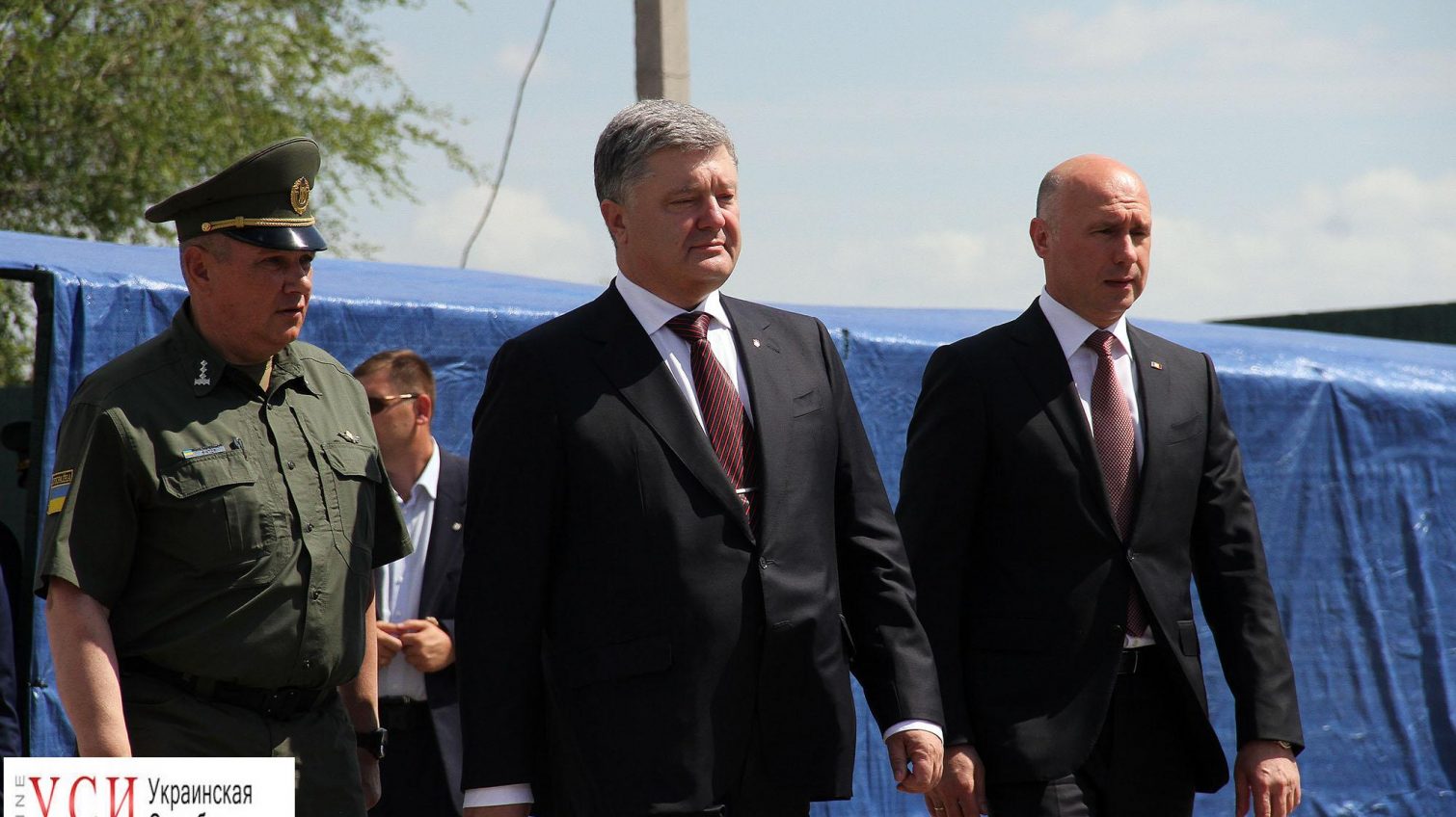 Президент Украины и премьер Молдовы на границе с “ПМР”: историческая встреча под Одессой (фото) «фото»