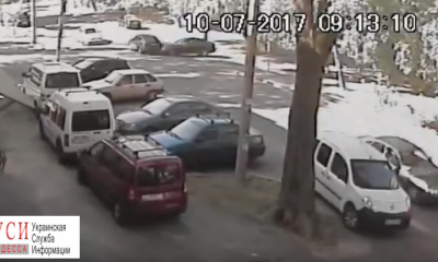 На Молдаванке столкнулись четыре автомобиля (видео) «фото»