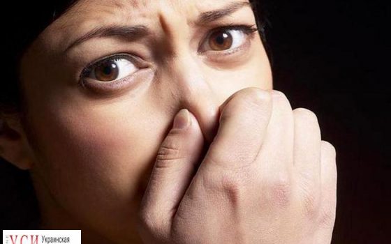 В Одессе снова заявляют о сильных запахах нефтепродуктов: лаборатория не подтверждает нарушения «фото»