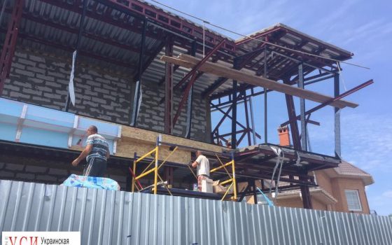 Депутат горсовета усомнился в законности стройки ресторана на Фонтанской дороге (фото) «фото»