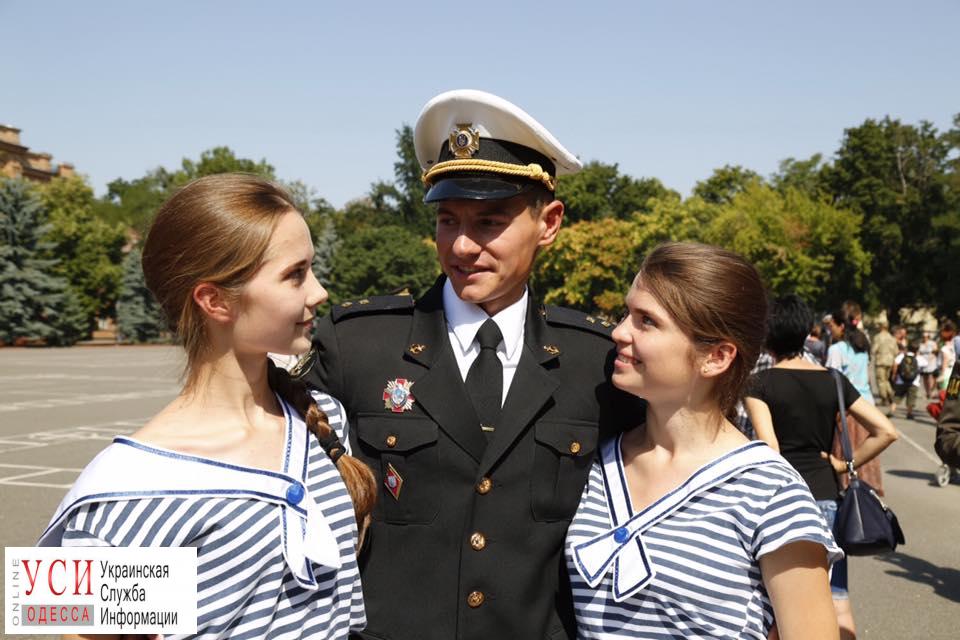 Выпускной в Военной академии: в Украине появилось 40 новых лейтенантов (фоторепортаж) «фото»