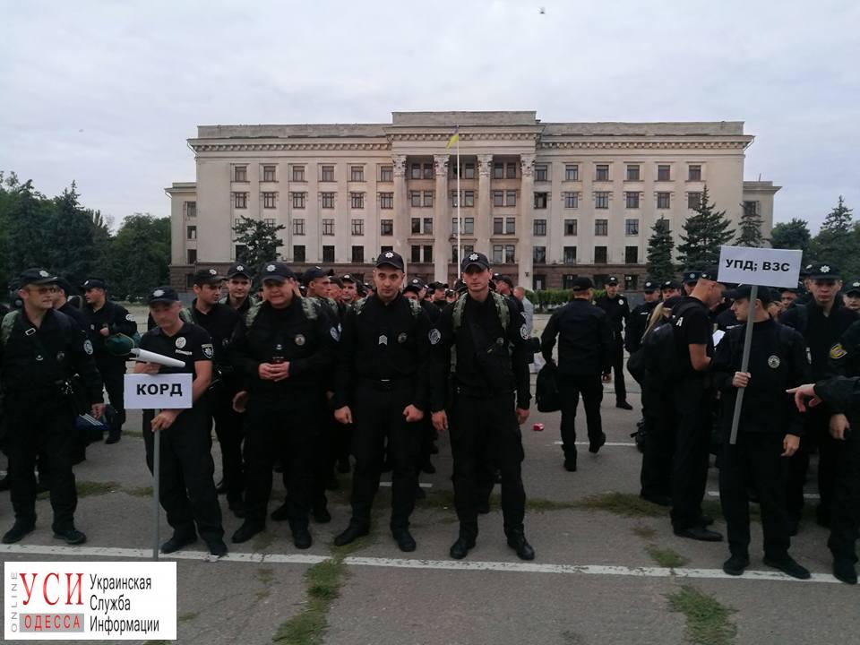 Одесских полицейских подняли по тревоге (фото) «фото»