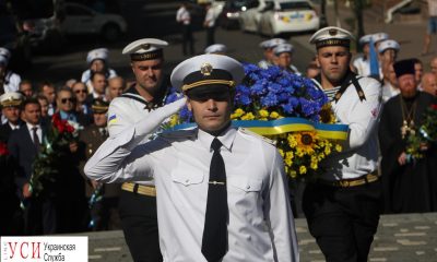 День Независимости: в Одессе к памятнику Шевченко возложили цветы (фото) «фото»
